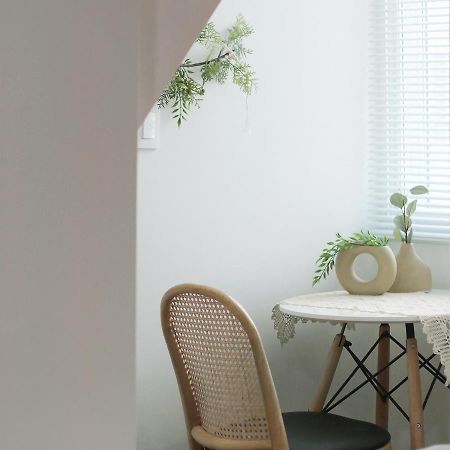 Neat House Hongdae Hotel Сеул Екстериор снимка