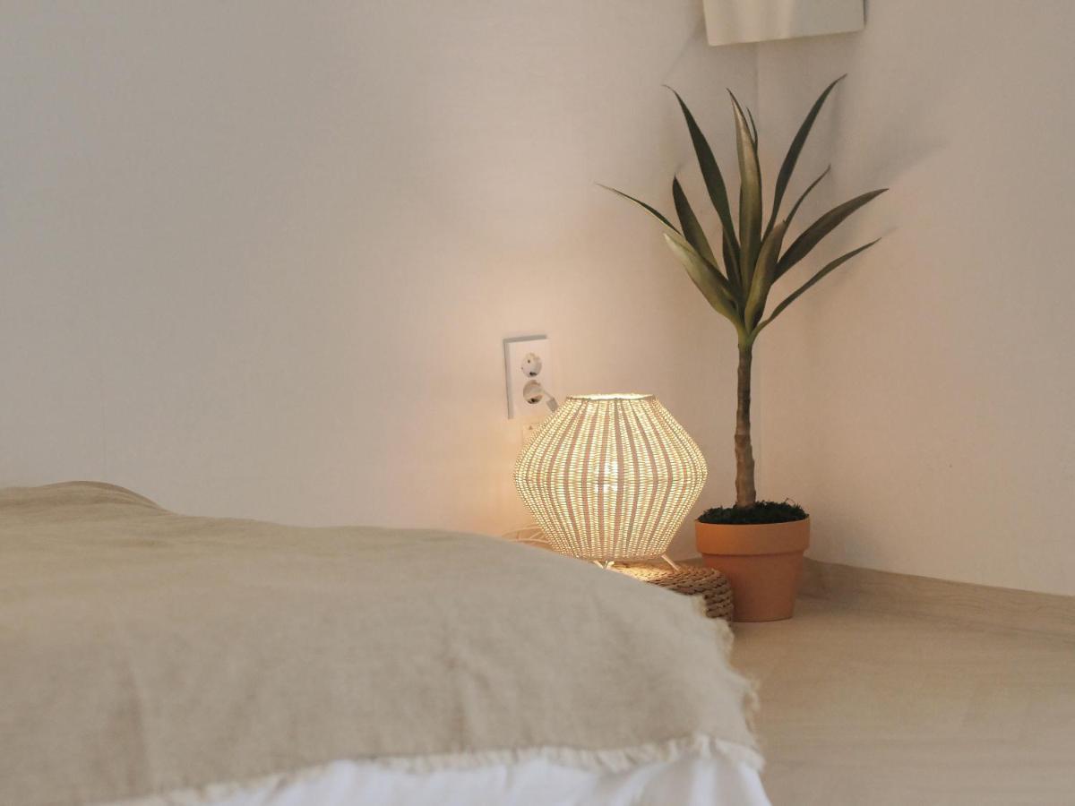Neat House Hongdae Hotel Сеул Екстериор снимка