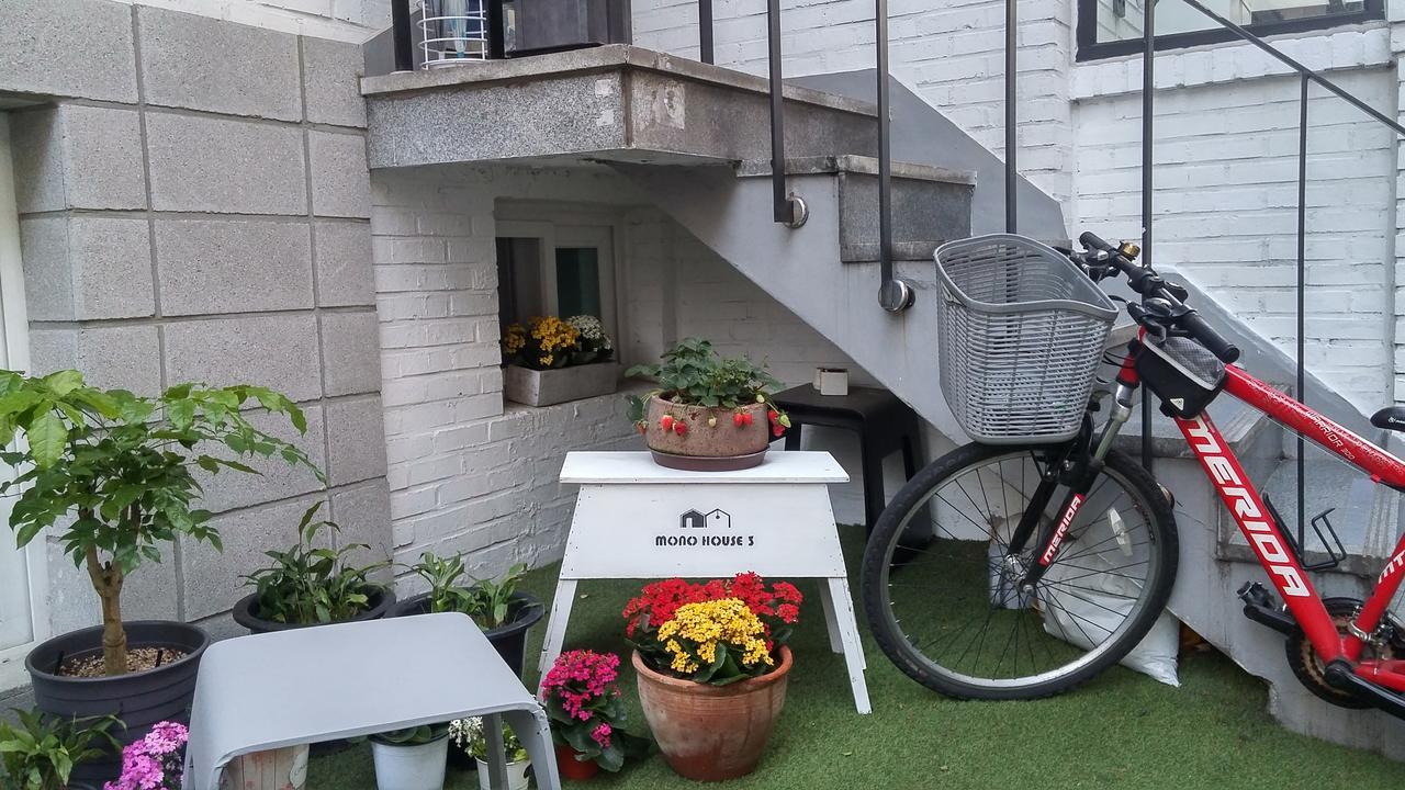 Neat House Hongdae Hotel Сеул Екстериор снимка