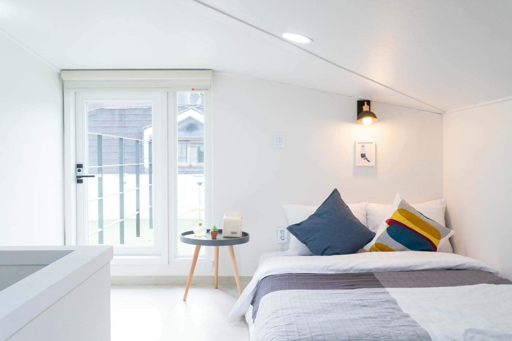 Neat House Hongdae Hotel Сеул Екстериор снимка