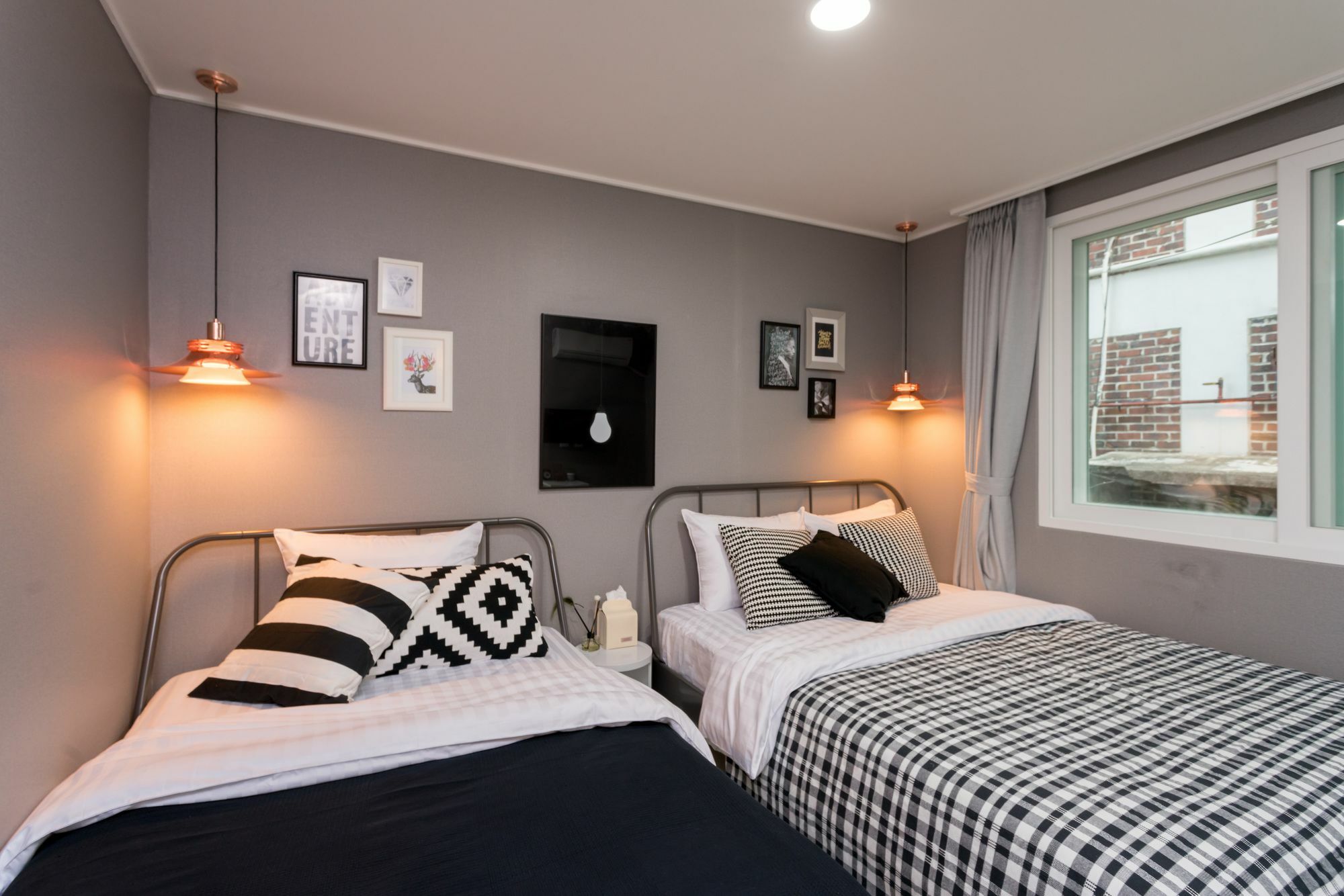Neat House Hongdae Hotel Сеул Екстериор снимка