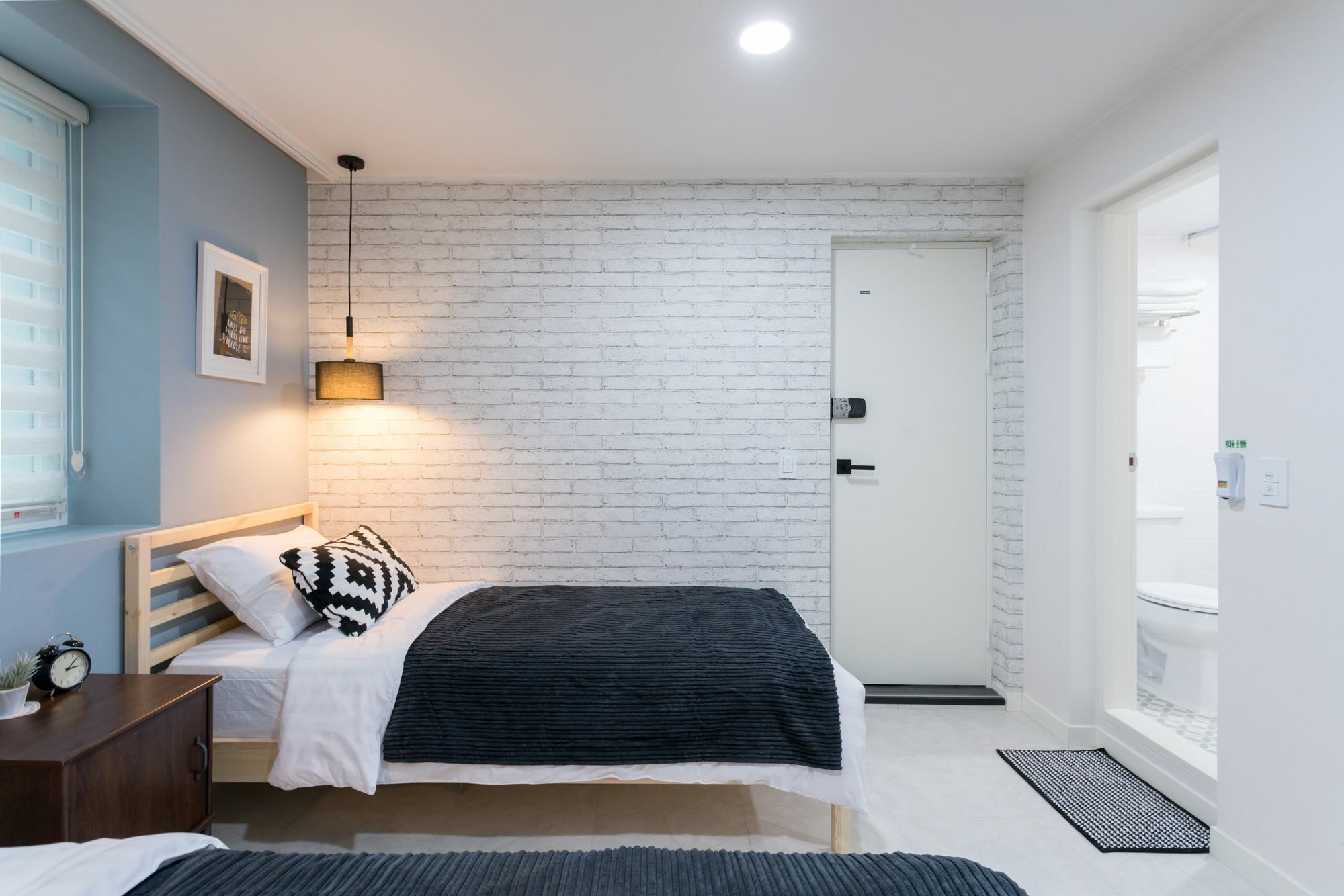Neat House Hongdae Hotel Сеул Екстериор снимка