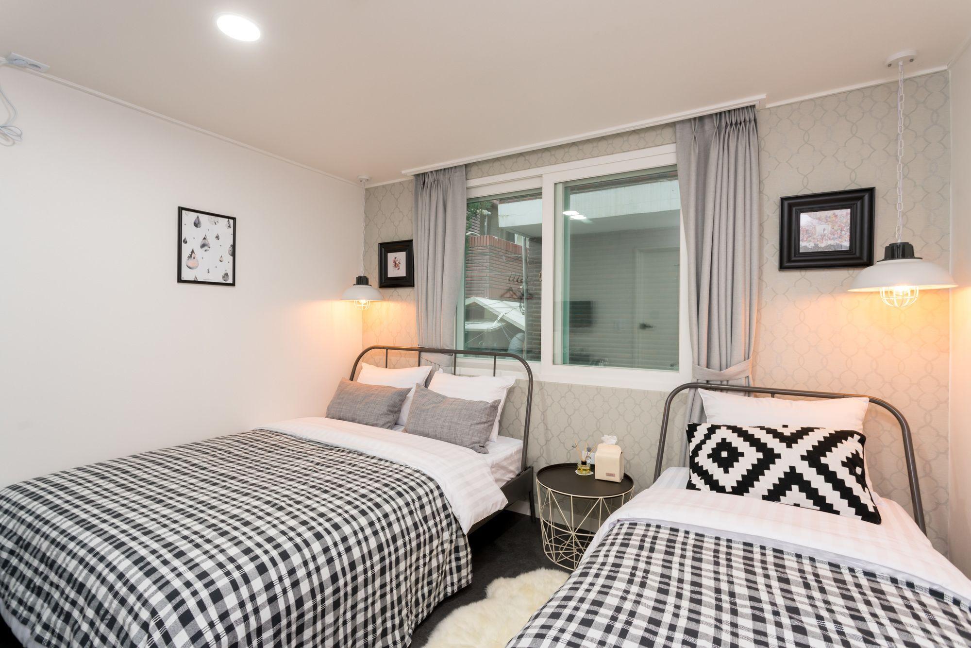 Neat House Hongdae Hotel Сеул Екстериор снимка